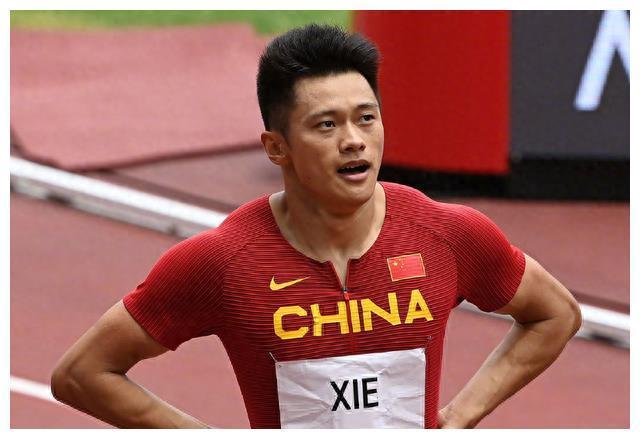 苏炳添回归首秀大放异彩，马龙主场球迷高呼名字